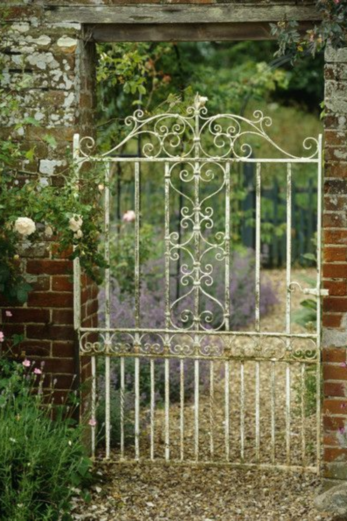 Unique Rustic Garden Decor Ideas that Will Transform Your Yard ...